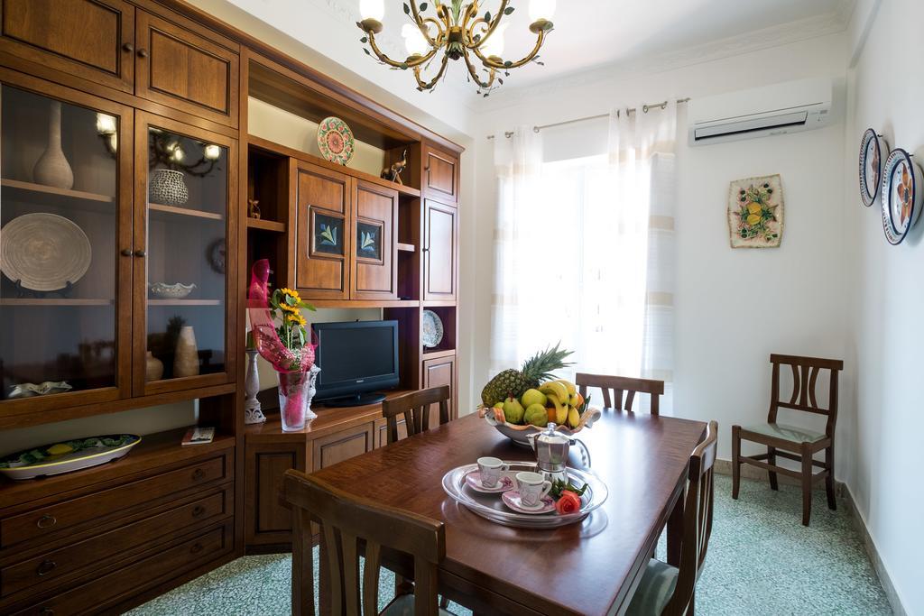 Apartamento Mille E Notte / Station